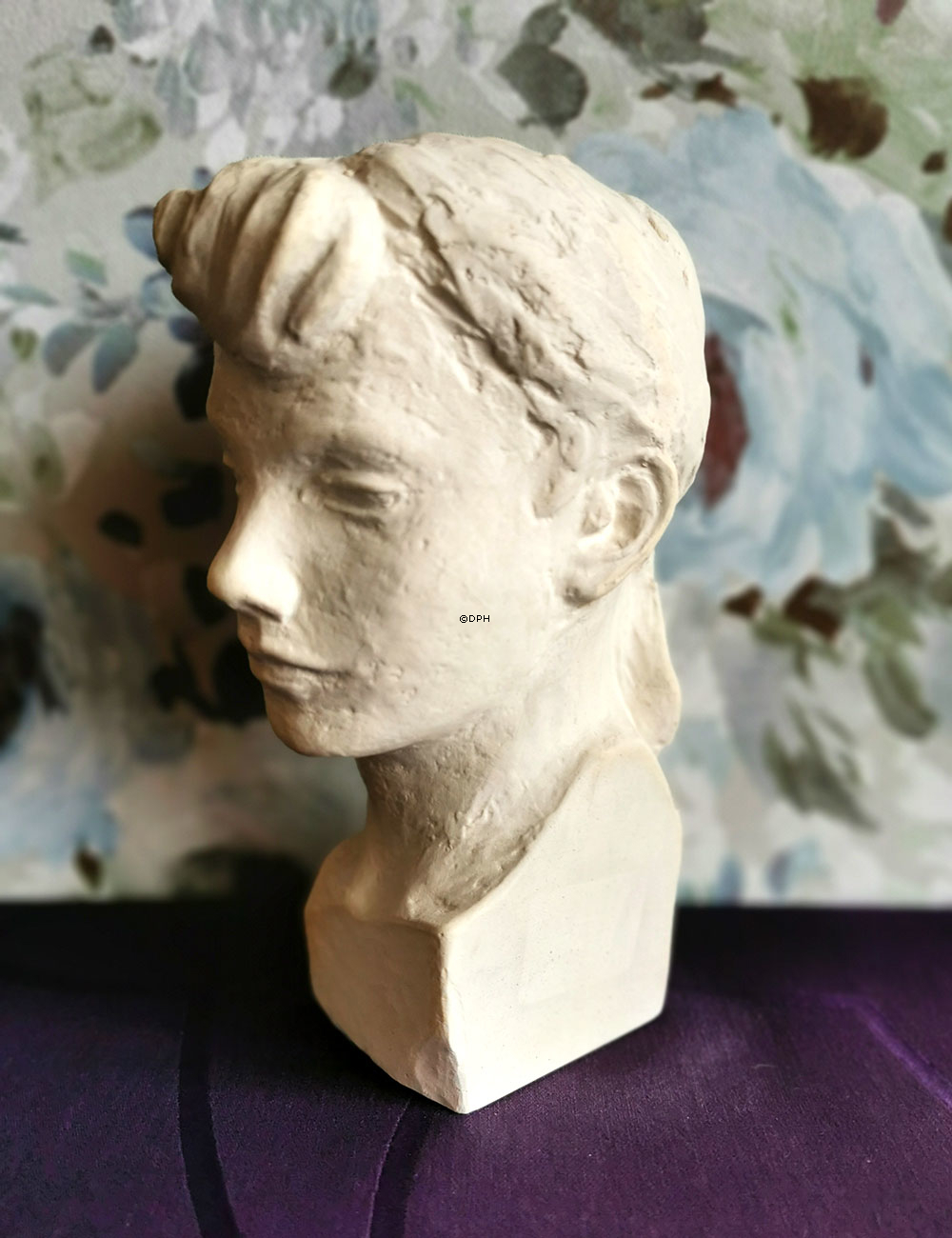 Robert Lund Jensen Büste, Frau