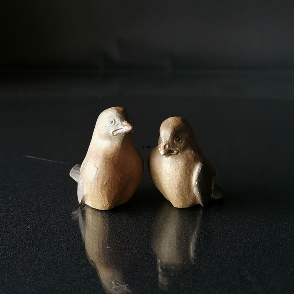 Spatzenfiguren, Satz von 2
Spatzenfiguren von Niels Gunder Knudsen, Signiert NGK
