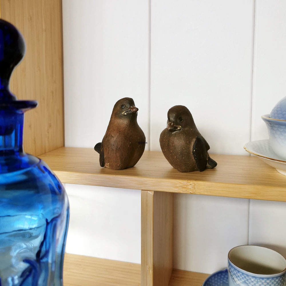 Spatzenfiguren, Satz von 2
Spatzenfiguren von Niels Gunder Knudsen, Signiert NGK