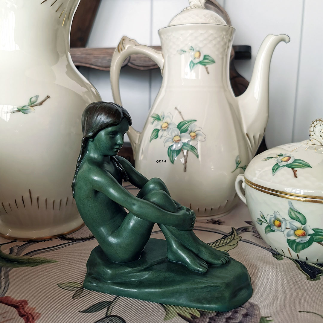 Ipsen Mädchen Figur