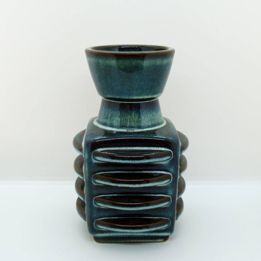 S&#xF8;holm Vase Nr. 3404 19cm, dunkelgr&#xFC;ne Glasur