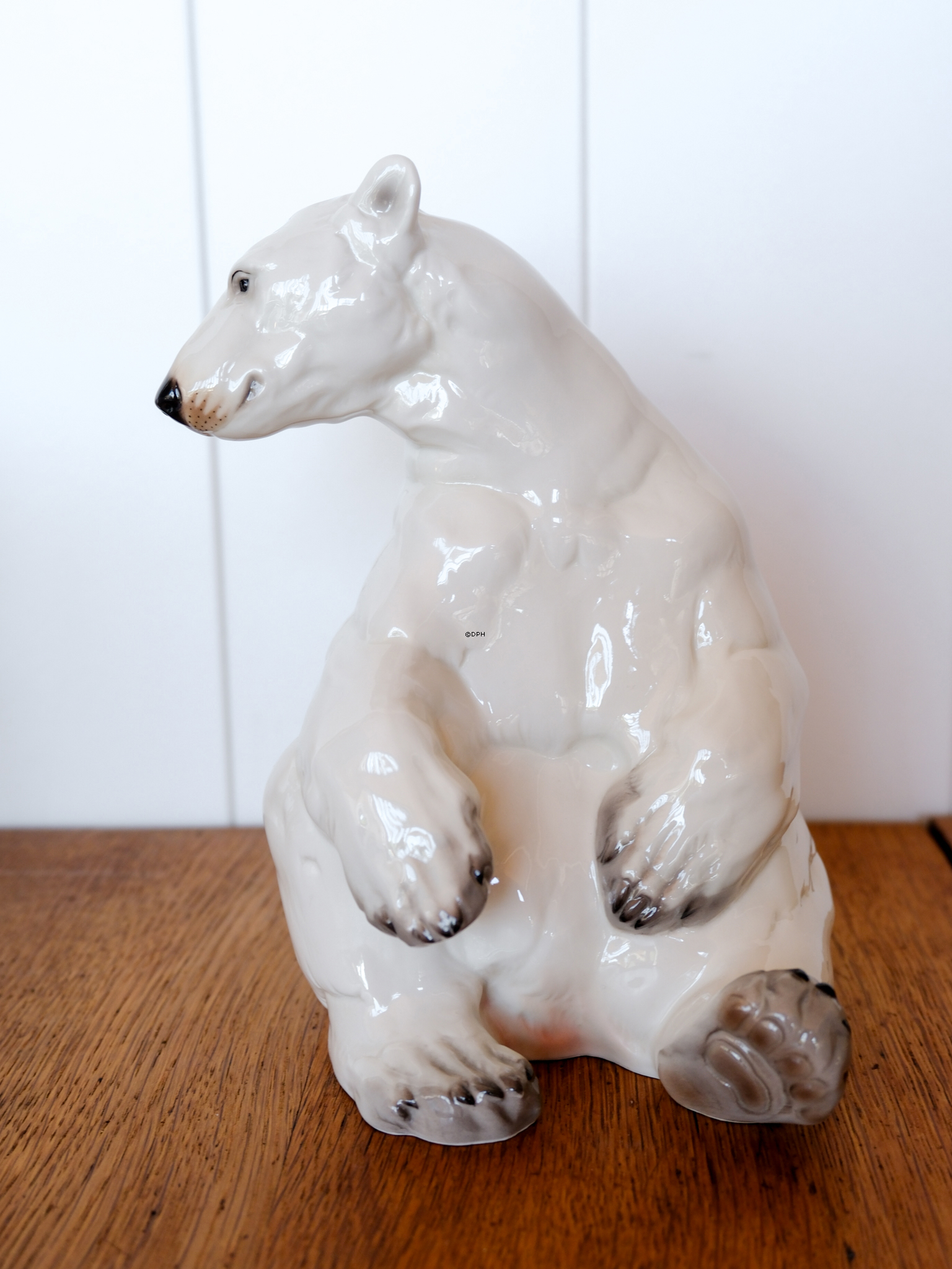 Eisbär, Figur Nr. 392 von Nymphenburg, Westdeutschland