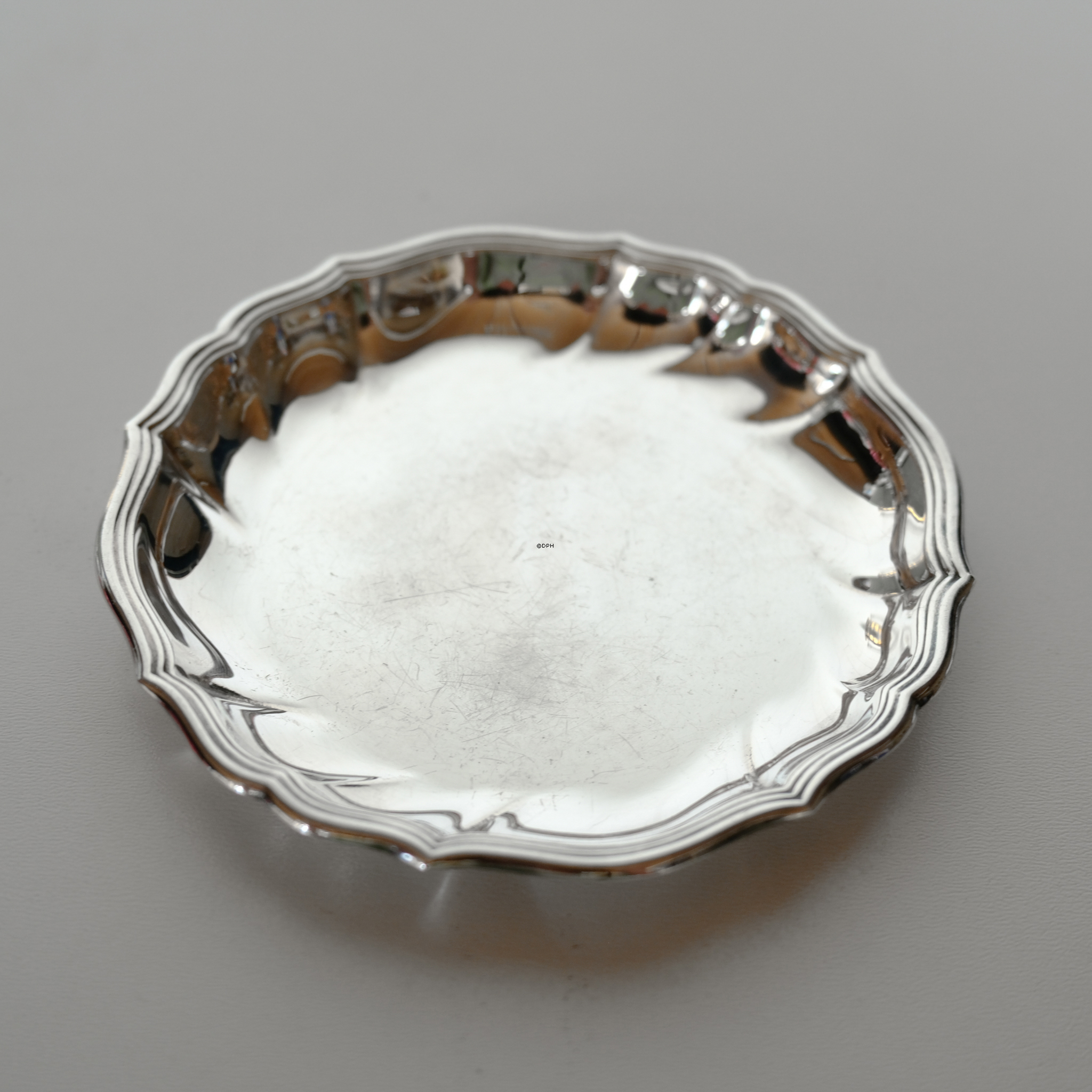 Glasuntersetzer 11 cm in Silberfinish Rokoko