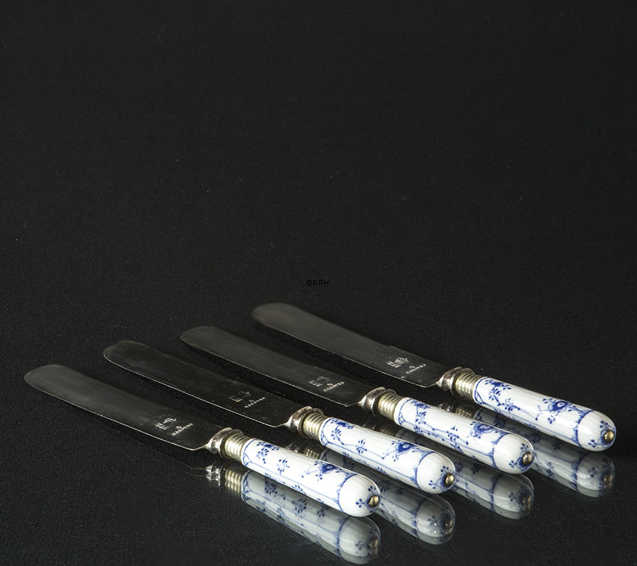 Blau geriffelt, geriffelt, Messer (4 Stück) Royal Copenhagen / Raadvad.
(1894-1922)