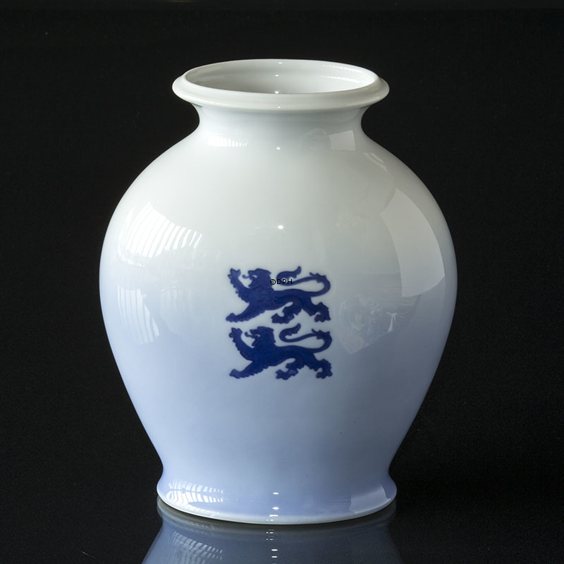 Vase, hergestellt anlässlich des Wiedersehens, Motiv. Christian X reitet über die deutsche Grenze, 1920 - 10. Juli 1930