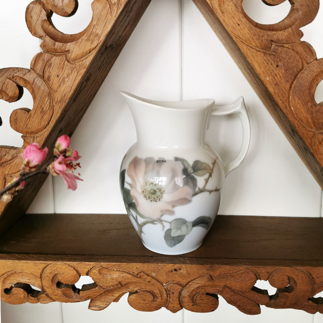 Royal Copenhagen Jugendstil-Teeservice mit handbemalten Blumen (1923-1935)