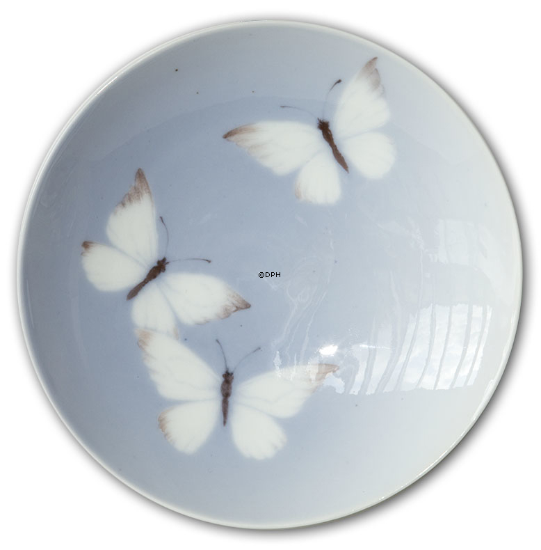 Schale mit Schmetterlingen, Royal Copenhagen Art Noveau (1894-1900)