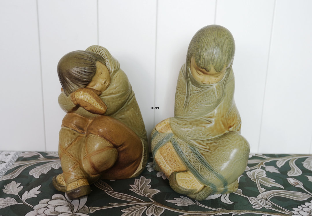 Lladro königliche spanische Figur Grünland / Inuit - Sitzende Kinder - Junge und Mädchen