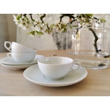 Weiße Untertasse / Teller Weiße Eleganz (mit Schielmuster als Möwengeschirr) Ø 17,5 cm nr. 481.5, Bing & Gröndahl