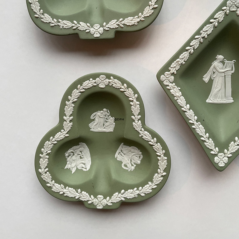 Wedgwood Jasperware Schüsselset grün mit weißem Relief, 4 Stk.