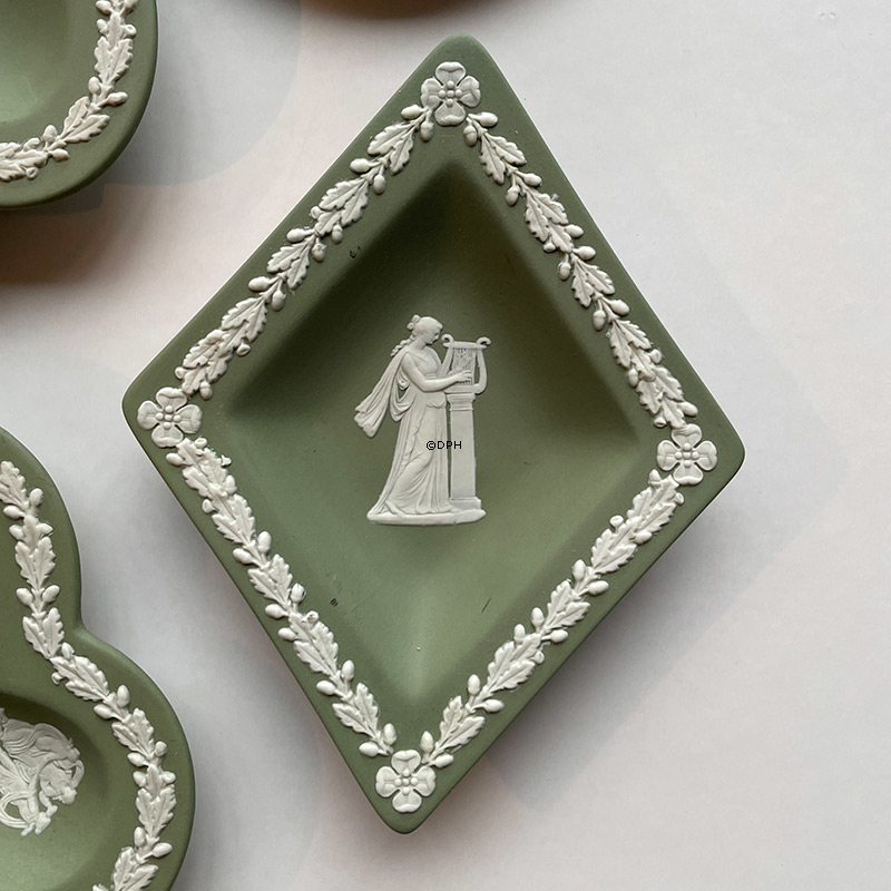 Wedgwood Jasperware Schüsselset grün mit weißem Relief, 4 Stk.