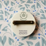 Royal Copenhagen Porzellan Brosche, International Police Association Femina
