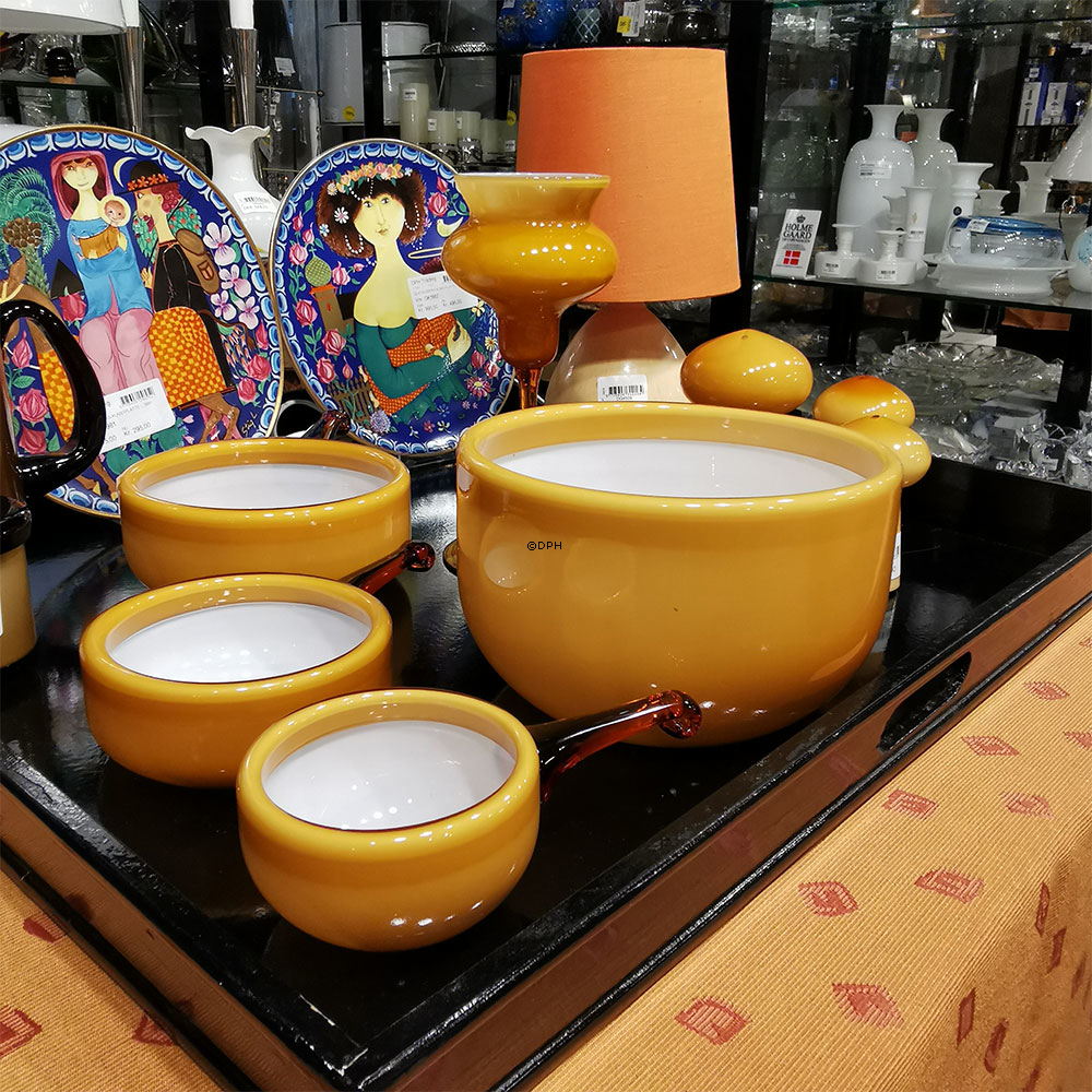 Holmegaard Karamelle Palette Schale mit Henkel (Mittel), Design Michael Bang