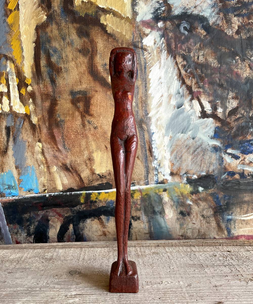 Otto P Frauenfigur, Rote Holzfigur. Signiert mit "Otto P", Otto Pedersen, 1902-95, Odense.