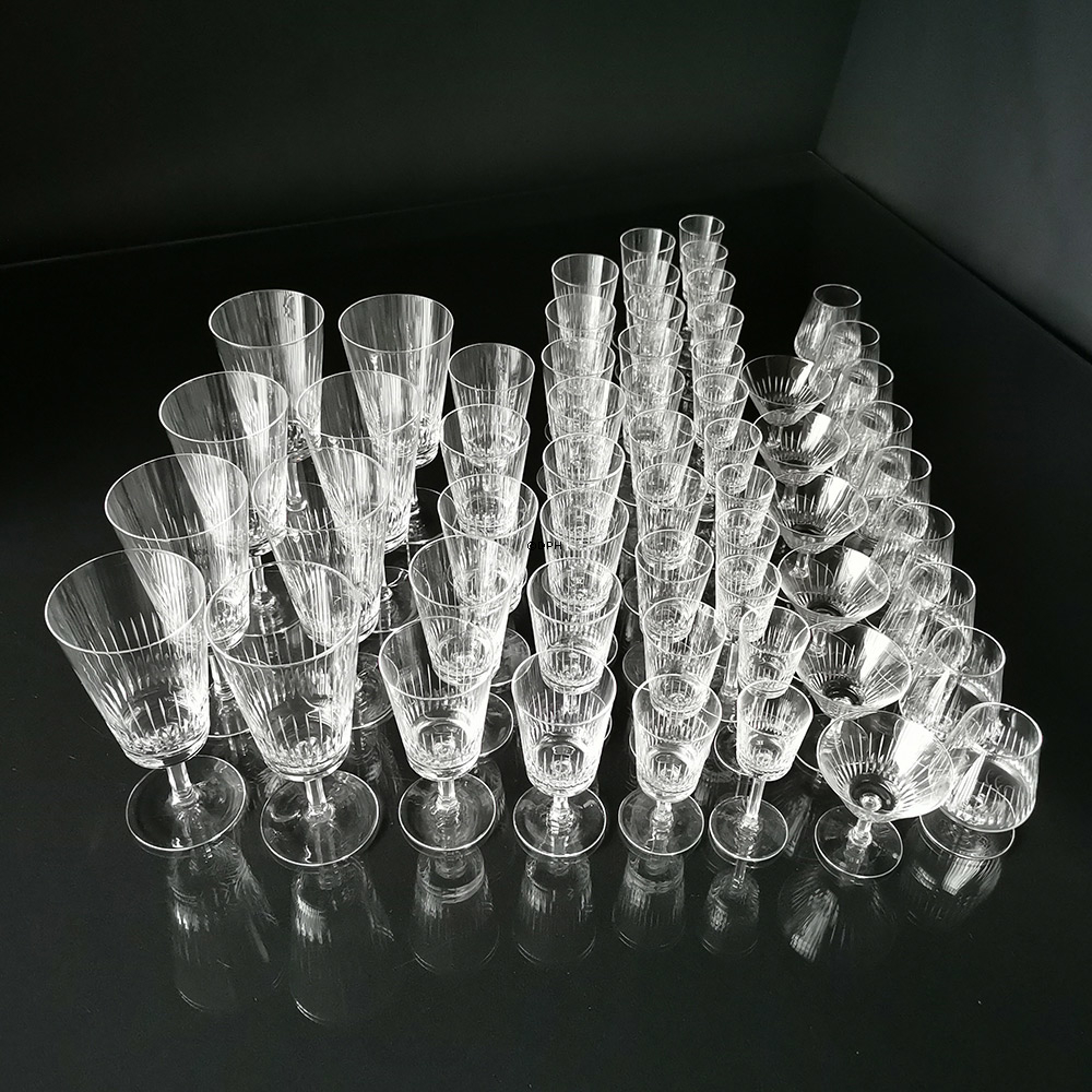 Weingläser aus Vintage-Kristall Trinkgläser SET insgesamt 58 Stück