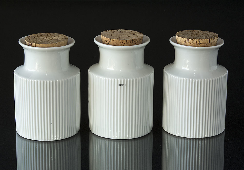 Niels Refsgaard Verschiedene Gläser, Kaffee