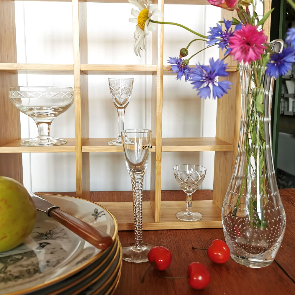 Glas Vase mit "Blasen" in den Gläsern