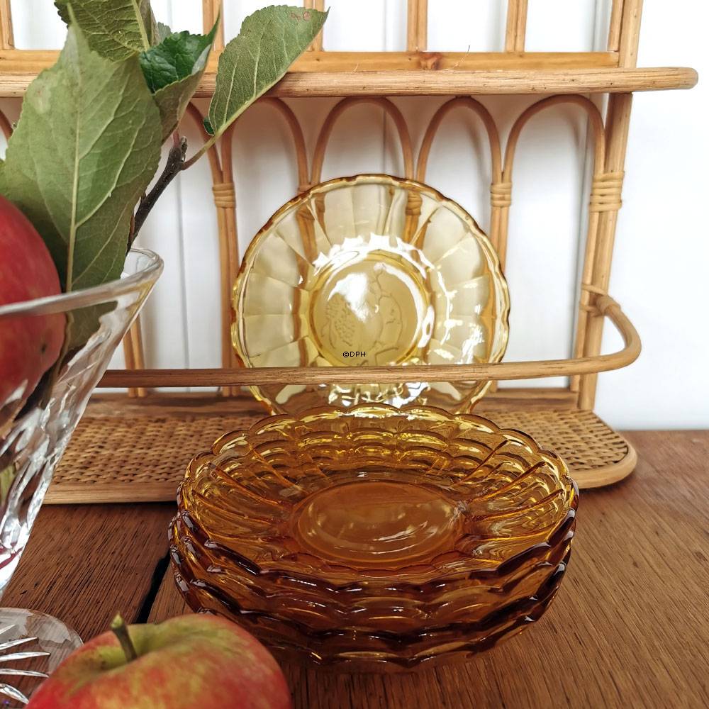 Kleine Glastassenuntersetzer mit Schliffen, Set aus 5 Stück