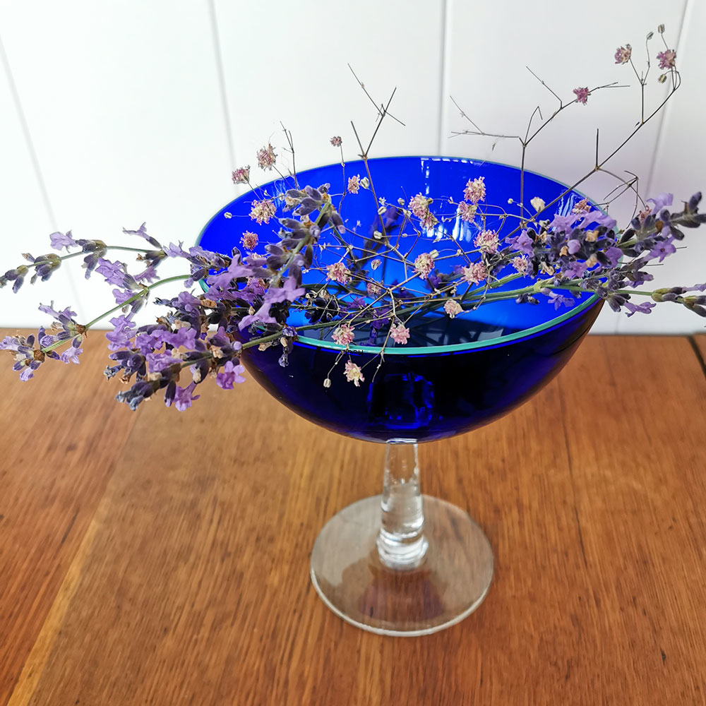 Pokal oder Kuchenschale auf Fuß, Blau