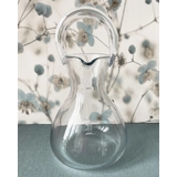 Glaskaraffe mit Ausgießer und festem Griff