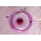 Holmegaard Provence Schale aus rot/rosa Glas.
Mittlere Größe, Durchmesser 27 cm.