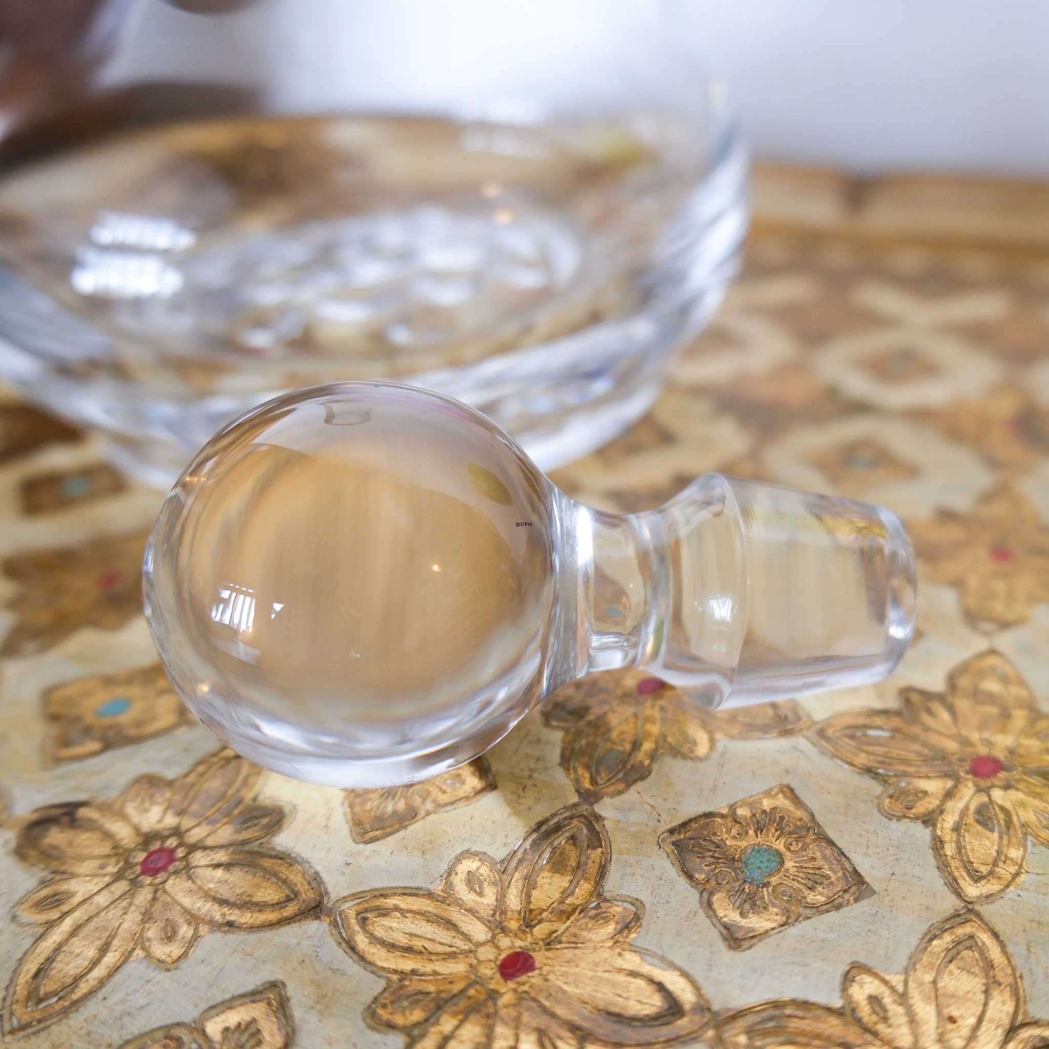 Glaskaraffe mit Luftblasen im Boden, Höhe: 23 cm