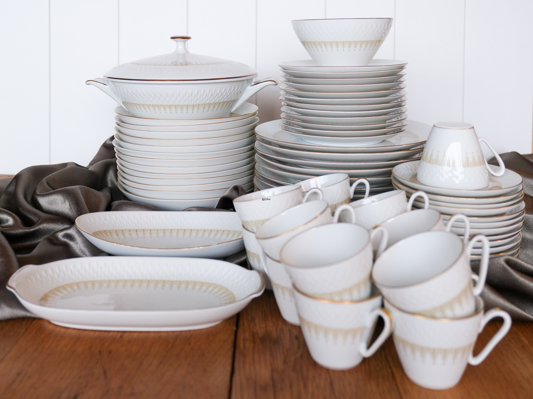 Bavaria Marcelisborg Geschirr (Set von 55 teile)