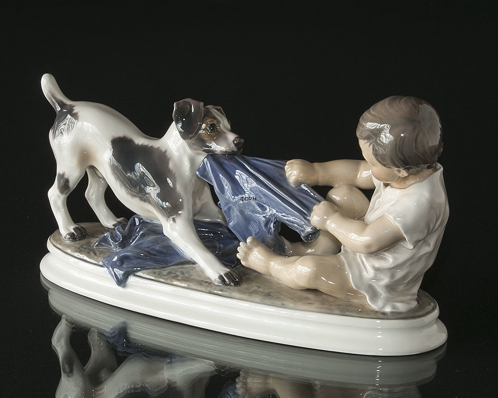 Junge mit Hund Figur Dahl Jensen