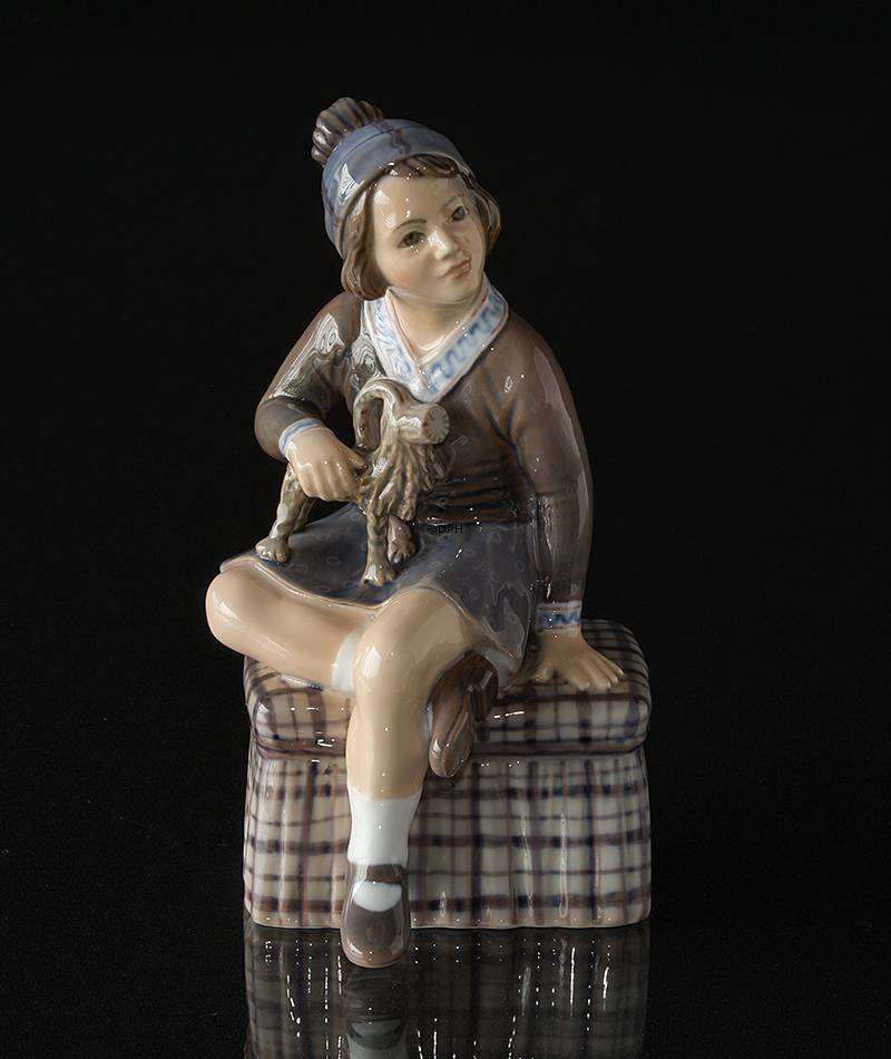 Mädchen mit Julbock Dahl Jensen Figur