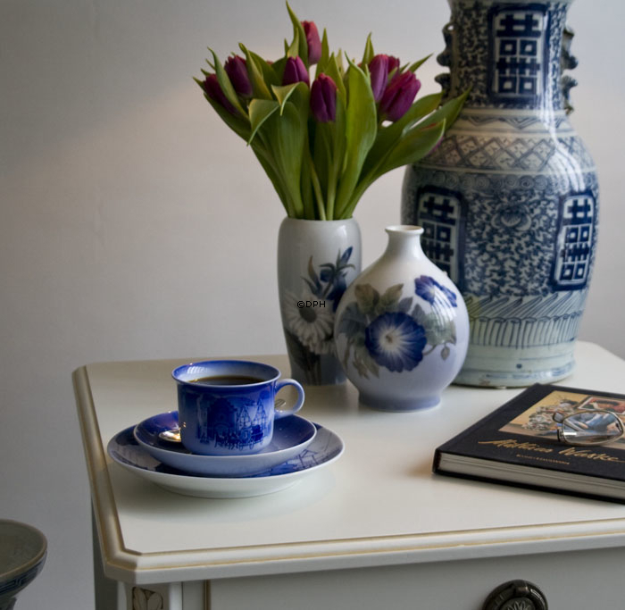 1983 Desiree Svend Jensen Hans Christian Andersen Weihnachtstasse mit Untertasse