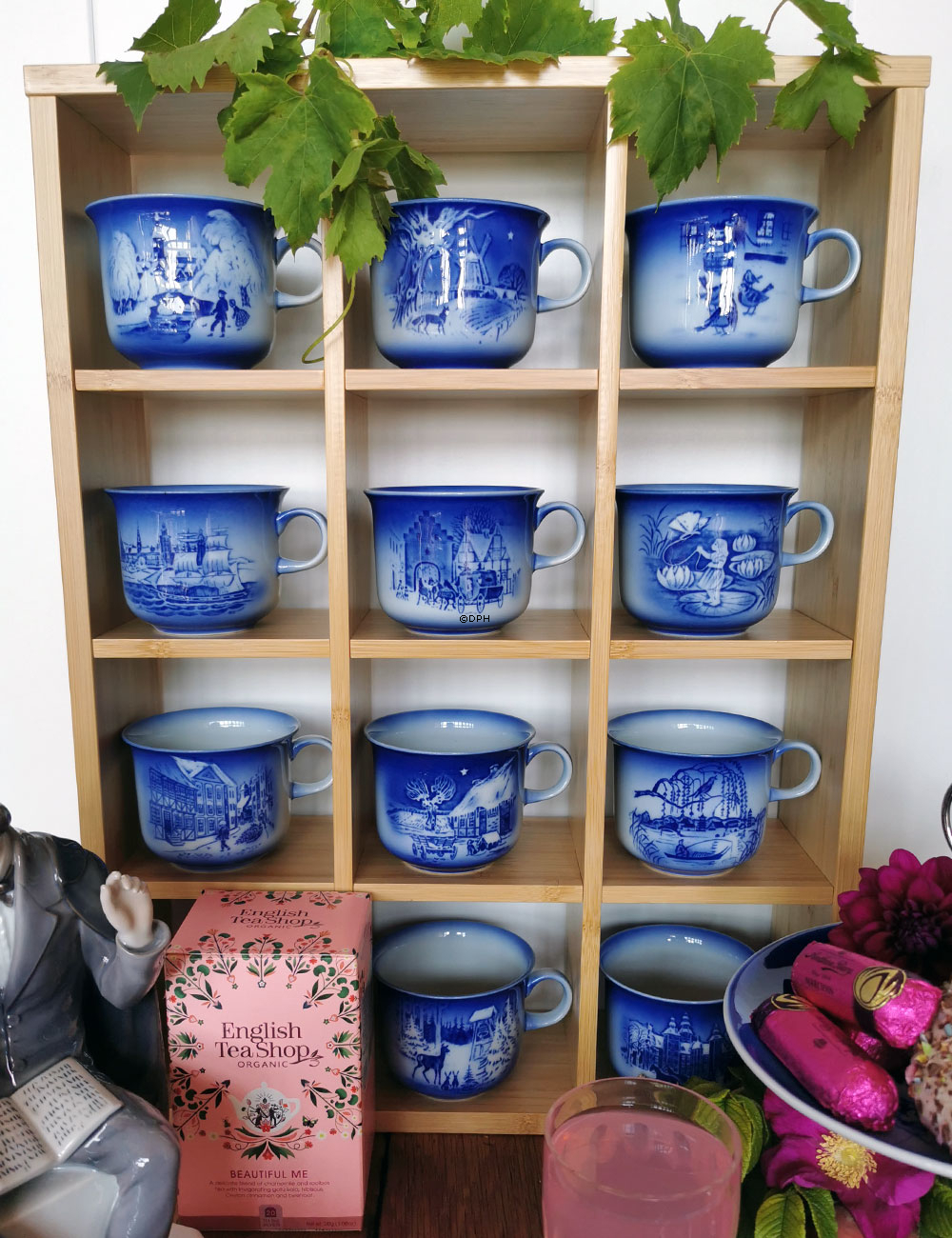 1984 Desiree Svend Jensen Hans Christian Andersen Weihnachtstasse