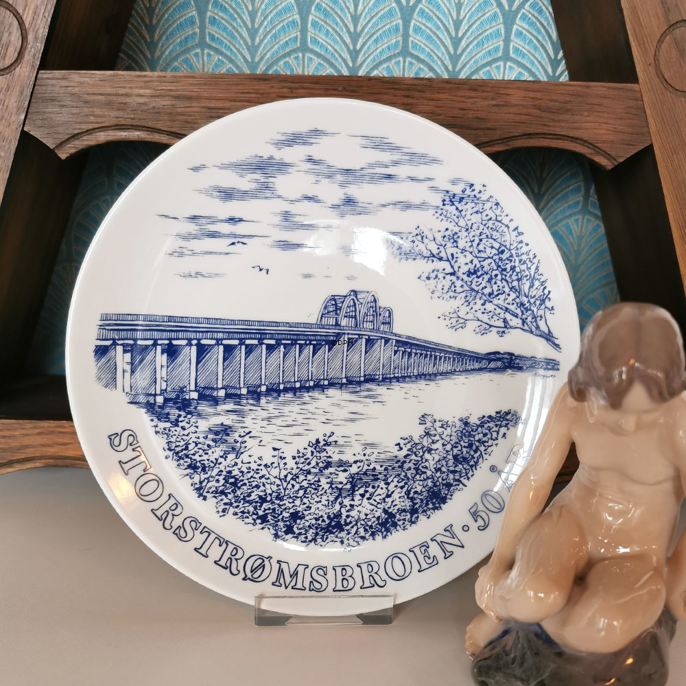 Teller mit "Die Storström Brücke 50 Jahre", Svane Porzellan