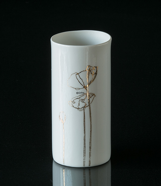 3 Vasen aus Porzellan mit weißer / goldener Dekoration