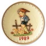Hummel Jahresteller 1989 Der kleine Schweinzüchter