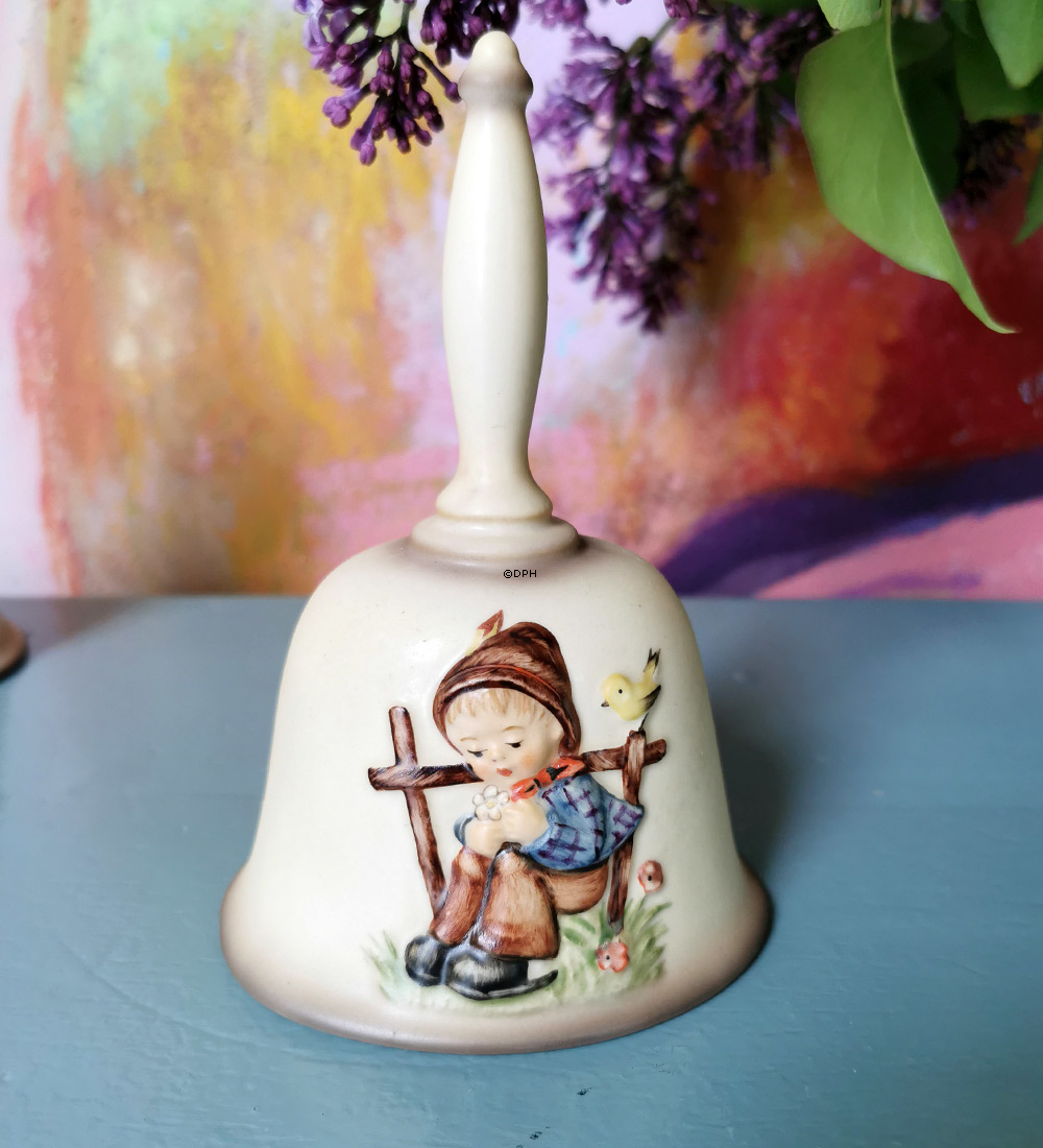 Hummel Jahresglocke 1982 Junge mit Blume