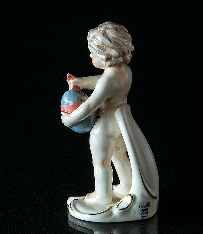 Goebel Hummel Monatsfigur April Mädchen mit Osterei