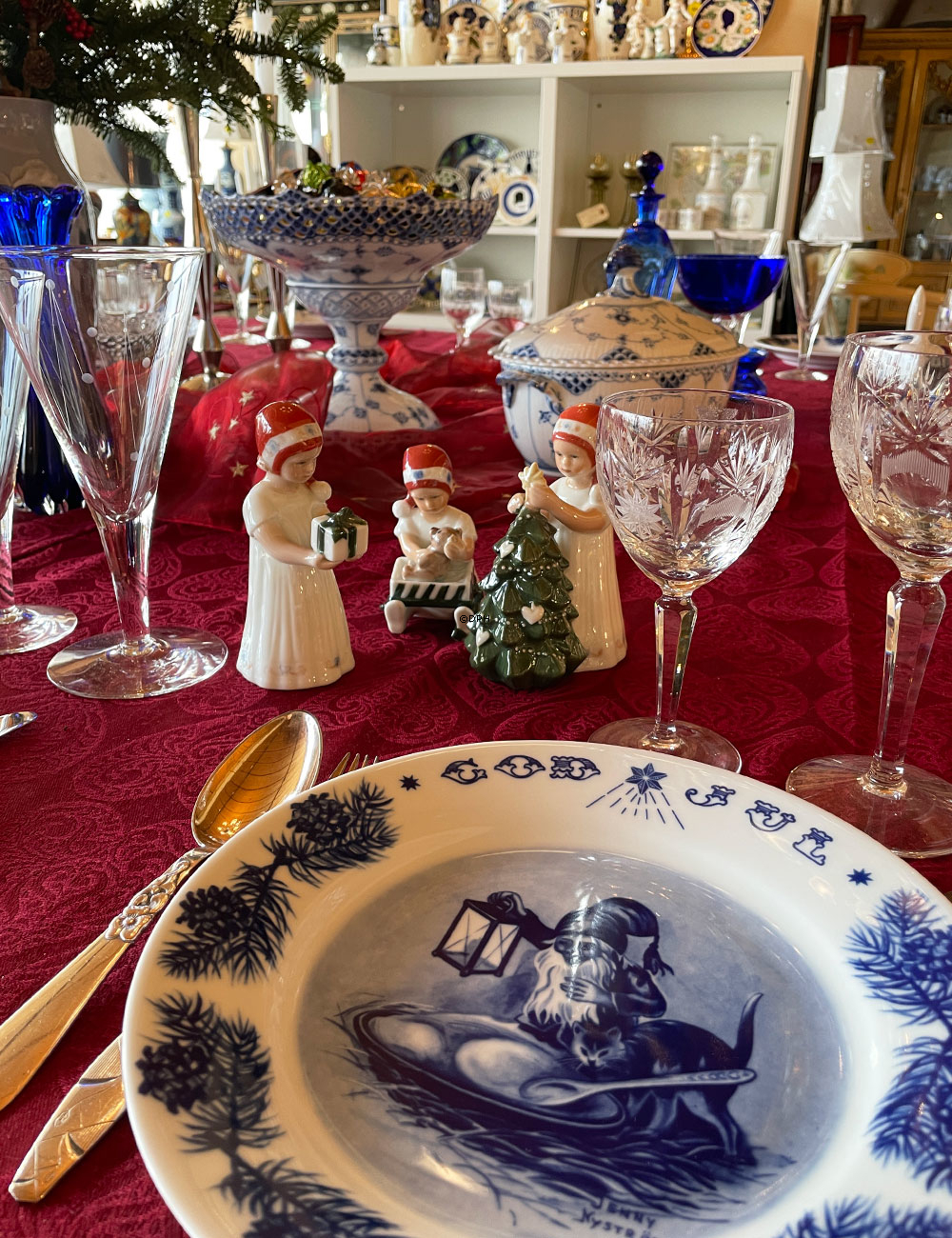 1980 Jenny Nyström Weihnachtsteller, Wichtel mit Katze