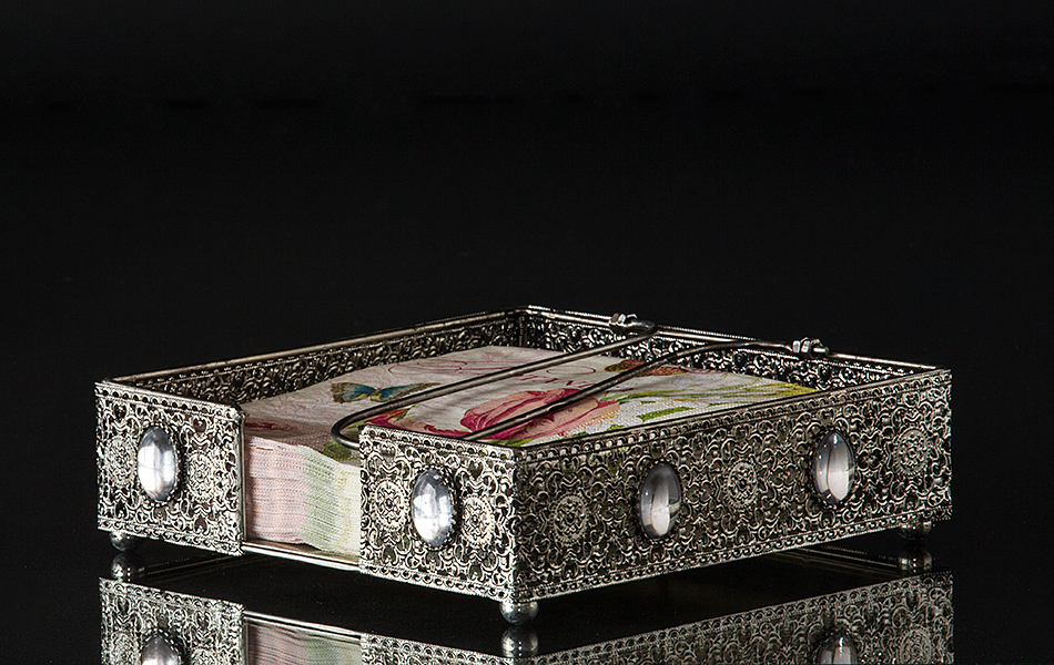 Serviettenhalter in antikem Silber