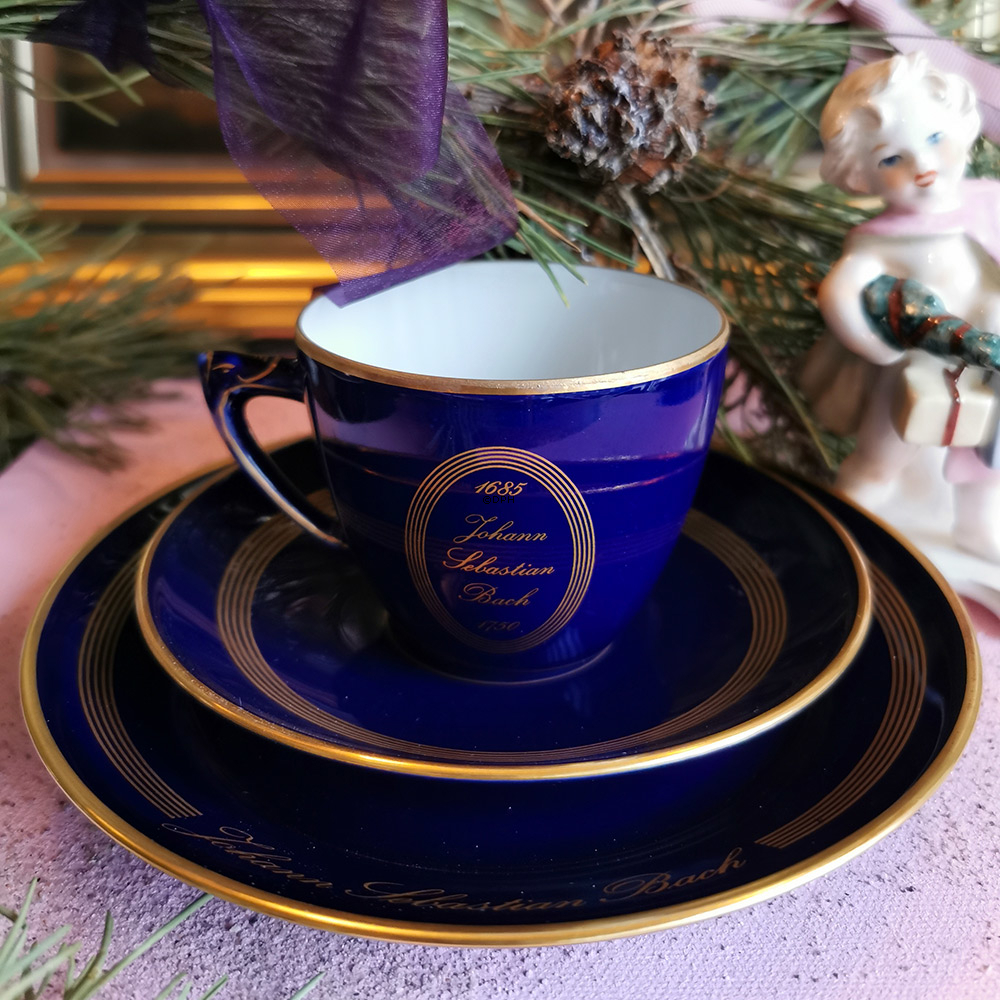 Komponist Kaffeegeschirr, Bach, Tasse, Untertasse und Kuchenteller Nr. 2, Bing & Gröndahl