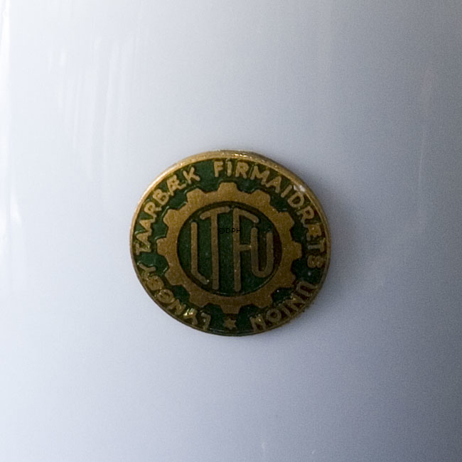 Lyngby Porzellan, Vase mit Blumen Nr. 125-2-50