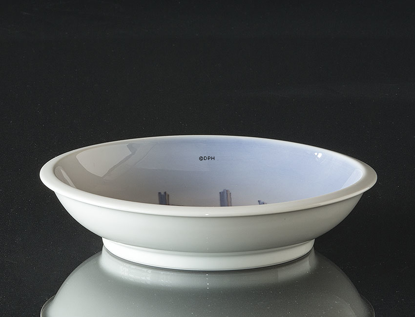 Lyngby Copenhagen Denmark Schale mit Mauer, Nr. 124-3-102