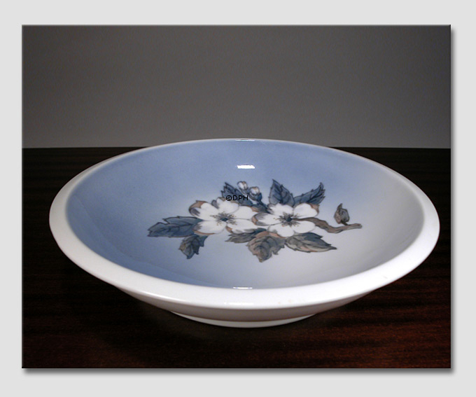 Schale mit Blume "Brombeereblume"