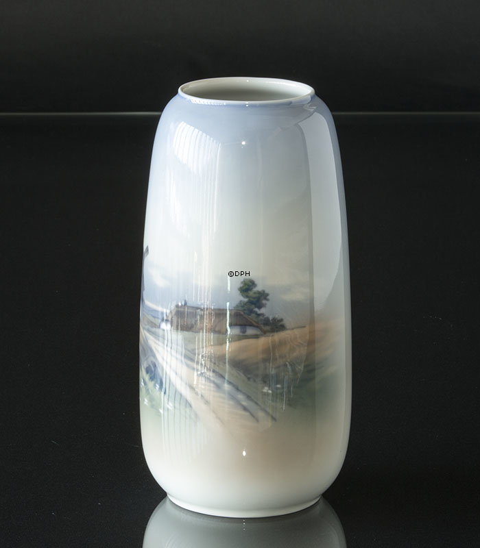 Lyngby Vase mit Landschaft "Windmühle und Hof" Nr. 130-3-93