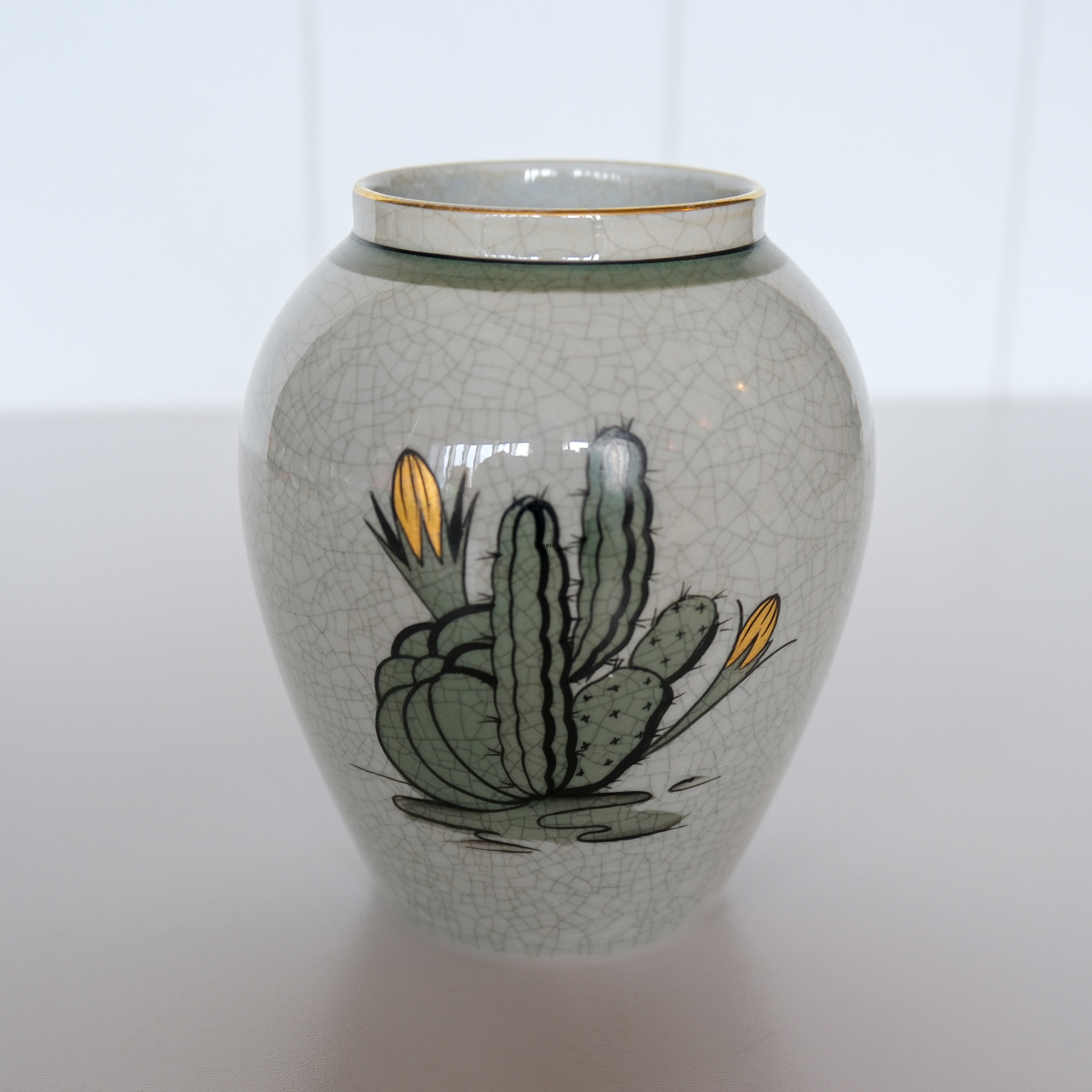 Lyngby craquelé Vase mit Kaktus, Nr. 74-2-3019
