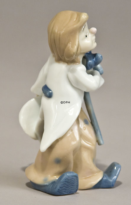 Clown Stehend mit Stolz