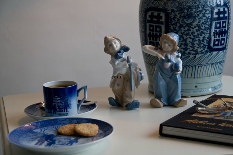 Clown Stehend mit Stolz