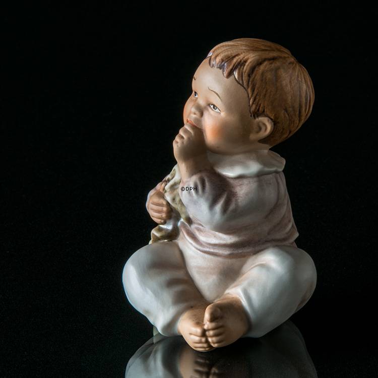 Goebel Hummel Nina und Marco Baby saugt seinen Daumen