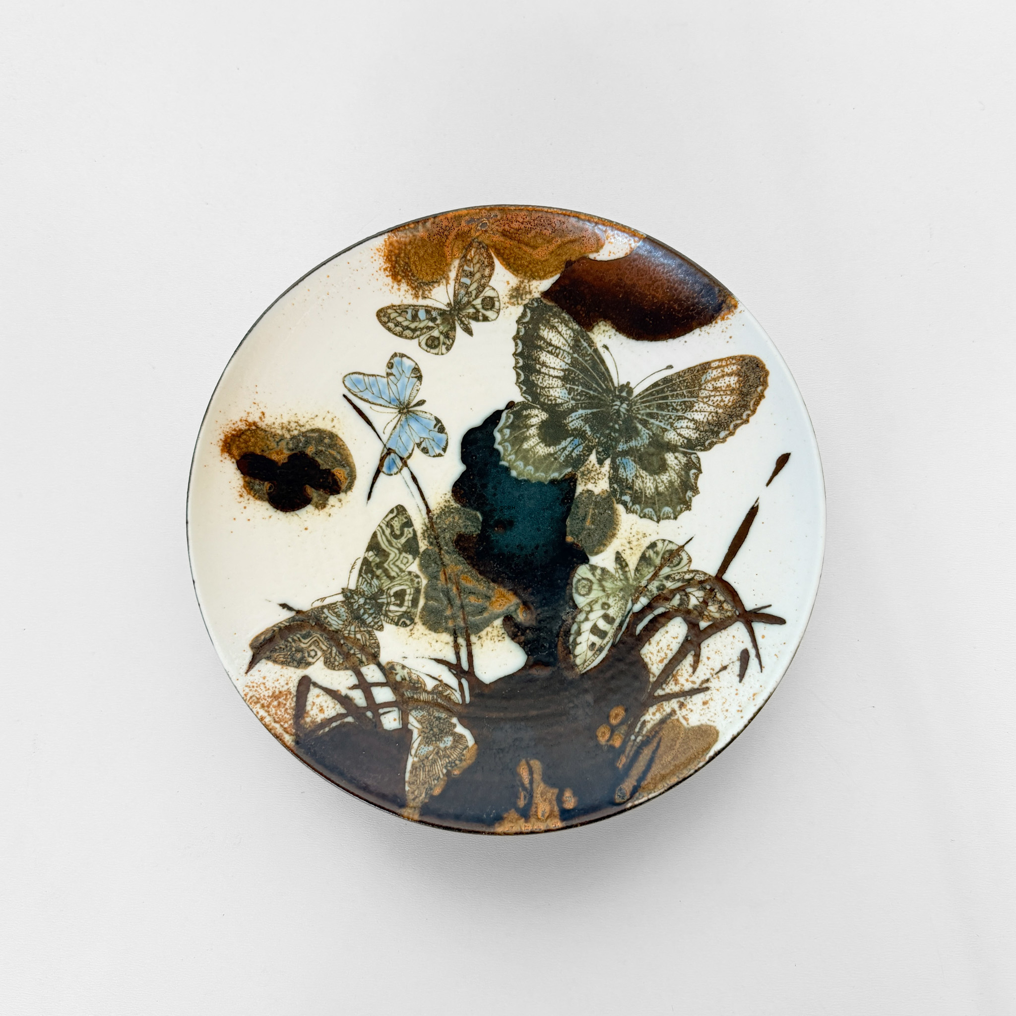 Diana Fayence-Schale mit Schmetterlingen, Royal Copenhagen Nr. 1058-5328