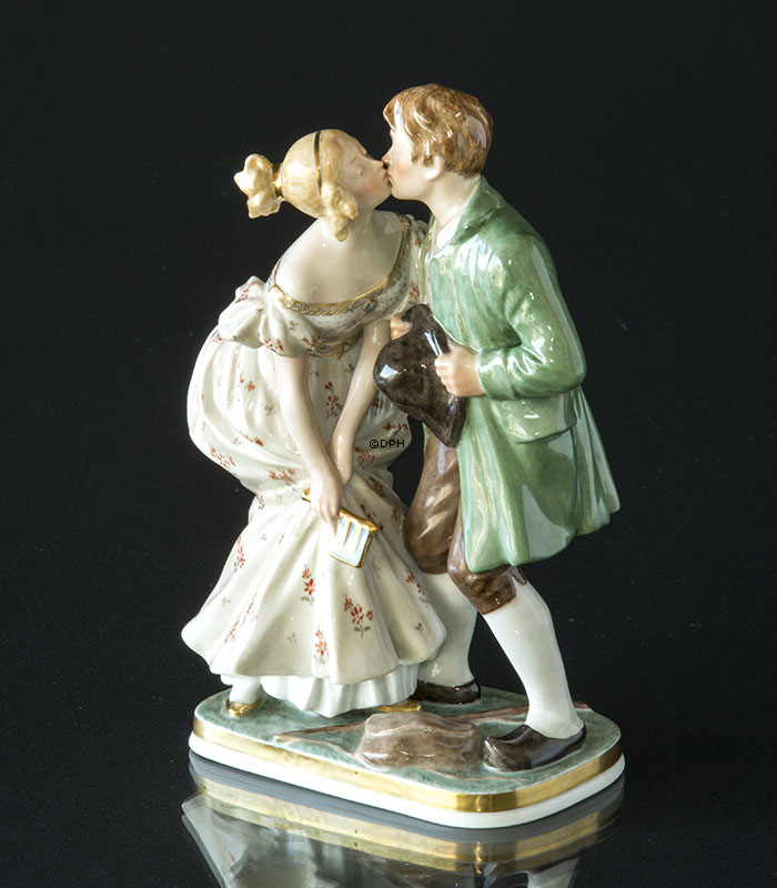 Die Prinzessin und der Schweinehirt küssen, Royal Copenhagen Figur Nr. 1114