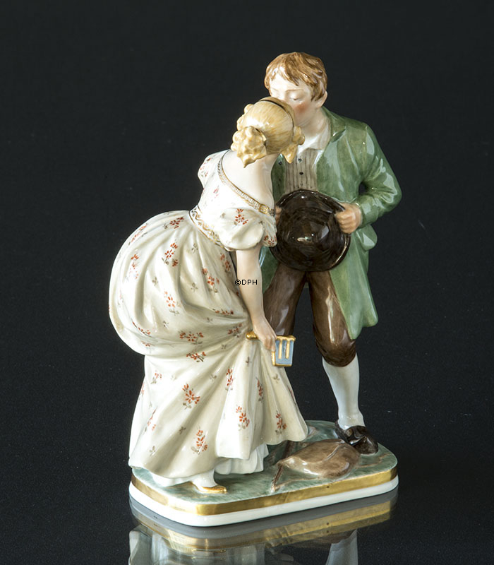 Die Prinzessin und der Schweinehirt küssen, Royal Copenhagen Figur Nr. 1114